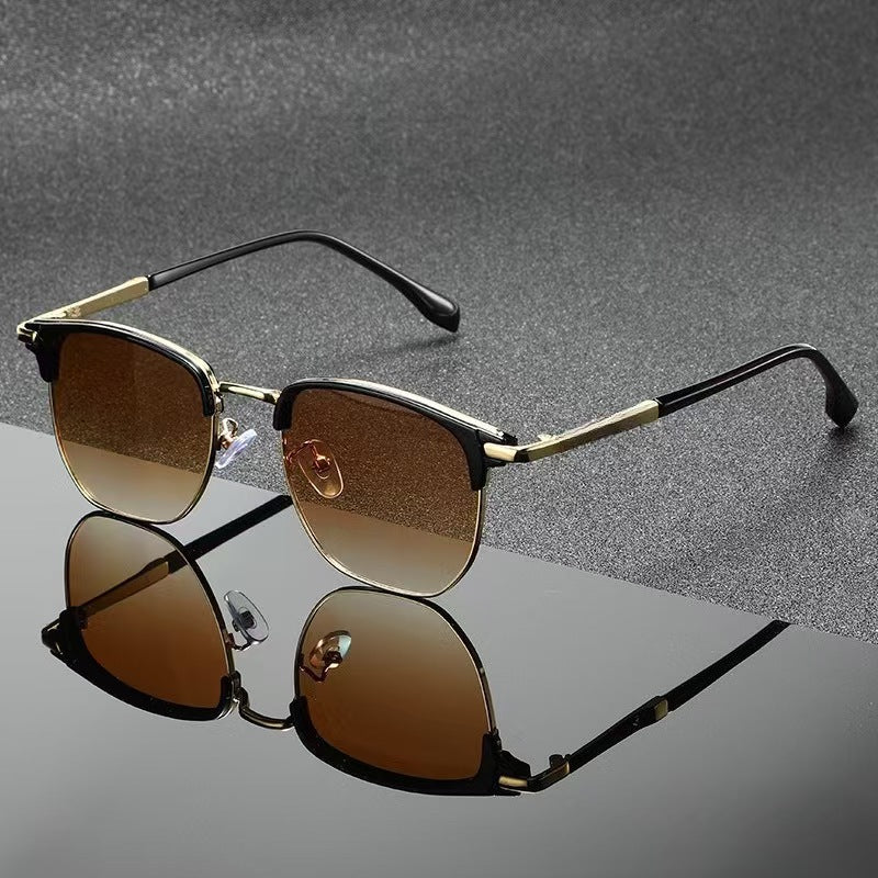 Retro-Sonnenbrille mit rundem Metallrahmen und getönten Gläsern