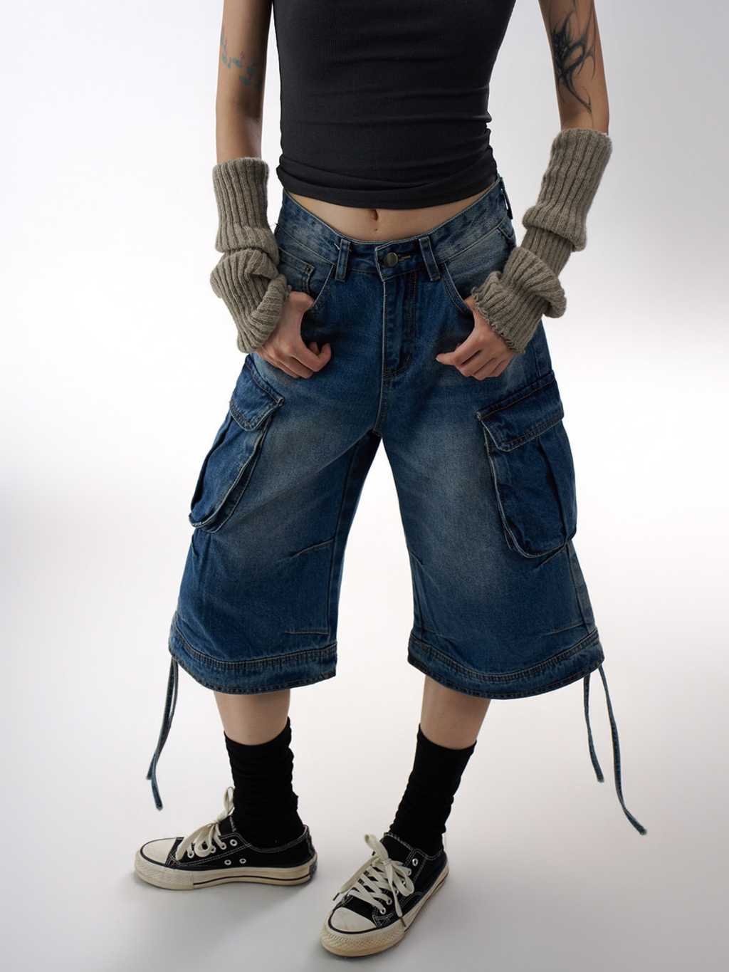 BasicLine - Damen-Cargohose aus Denim in verkürzter Länge mit vielen Taschen