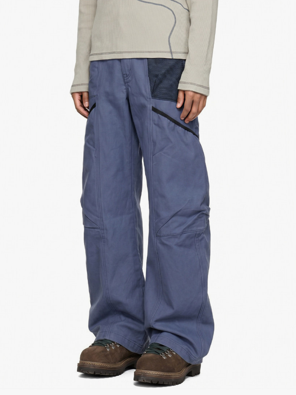 SleekLine – Herren-Cargohose mit geschwungenem Schnitt, Kreuzriemen und mehreren Taschen