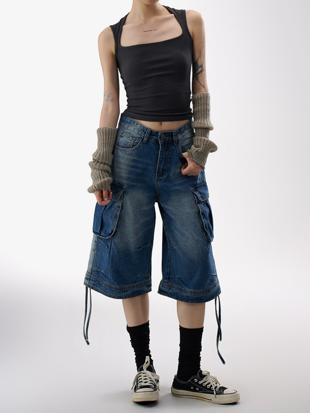 BasicLine - Damen-Cargohose aus Denim in verkürzter Länge mit vielen Taschen