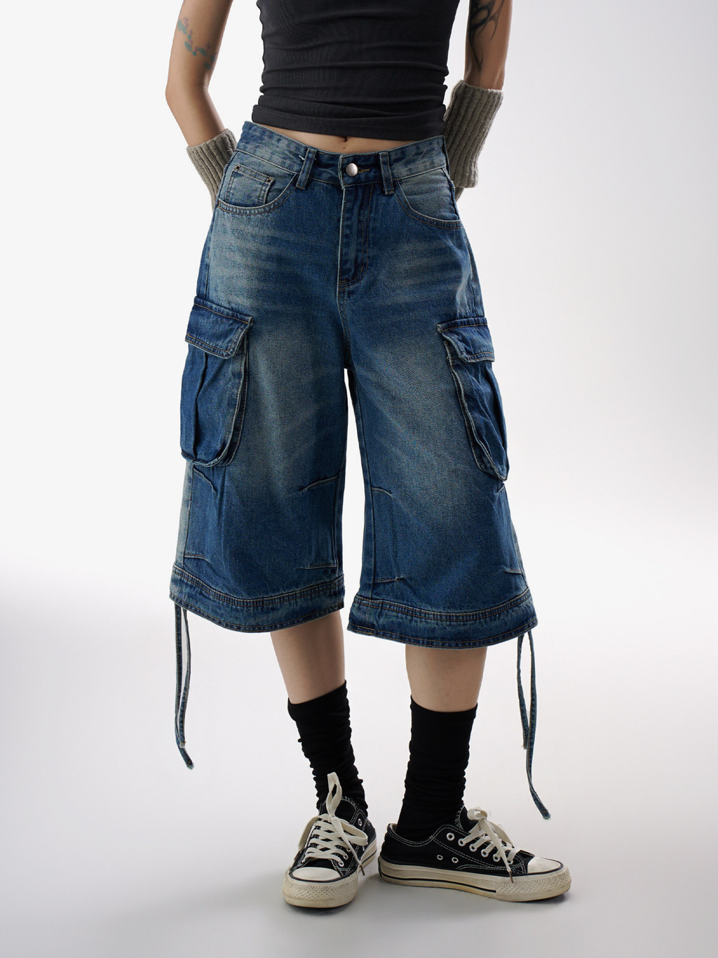 BasicLine - Damen-Cargohose aus Denim in verkürzter Länge mit vielen Taschen