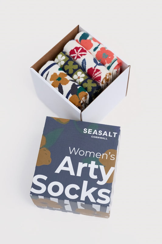 Geschenkbox mit 4 Paar Damen-Socken mit Blumenmuster