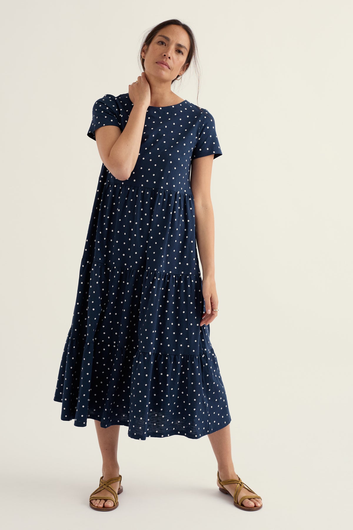 Kurzarmkleid mit Line-Strokes-Print aus GOTS-zertifiziertem Bio-Baumwolljersey